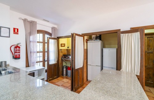 Teba Cottage | Cubo's Casa Rural Cortijo el Puntal/rural/private pool/large outdoor areas/views/free wifi