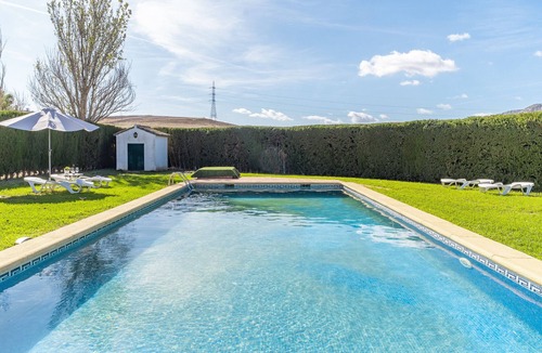 Teba Cottage | Cubo's Casa Rural El Castillo Cortijo el Puntal/rural/communal pool/large outdoor areas/views/free wifi