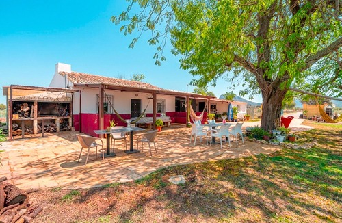 Antequera Cottage | Cubo's Cortijo La Olivera/Private pool/Rural/BBQ/Free Wi-Fi