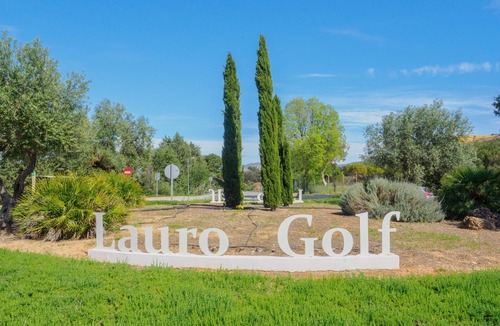 Alhaurin de la Torre Apartment | Cubo's Duplex Caffarena Golf & Optional Parking/golf/air conditioning/communal pool/free wifi