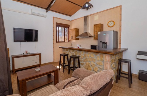 Obejo Ski Chalet | Cubo's Family 20 Hacienda El Encinar/free wifi/air conditioning