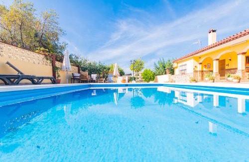 Pinos de Alhaurin House | Cubo's Finca Las Cuatro Lunas