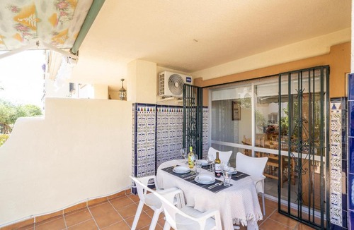 Torre de Benagalbon Apartment | Cubo's First Line Beach Las Gaviotas Apartment