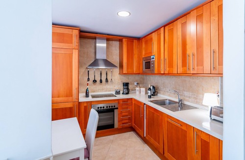 Alhaurin el Grande Apartment | Cubo's Lauro Golf 2 Bedroom Duplex/golf/communal pool/air conditioning/free wifi
