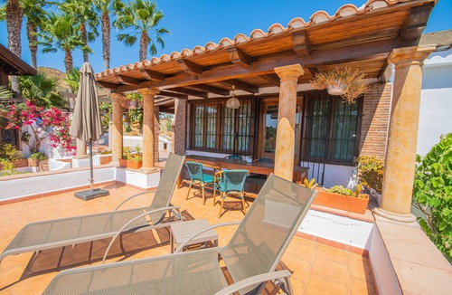 Mijas Ski Chalet | Cubo's Mijas Finca Huerta Rica Paraiso/shared pool/views