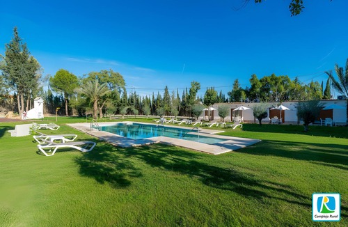 Alhaurin el Grande Cottage | Cubo's NAZ Country Stay | Family Fun/rural complex/private pool/gardens/optional buffet breakfast/free Wi-Fi