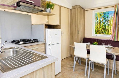 Alhaurin el Grande Apartment | Cubo's NAZ Country Stay | 2 Bedrooms & Terrace, Compact Kitchen + Optional Breakfast