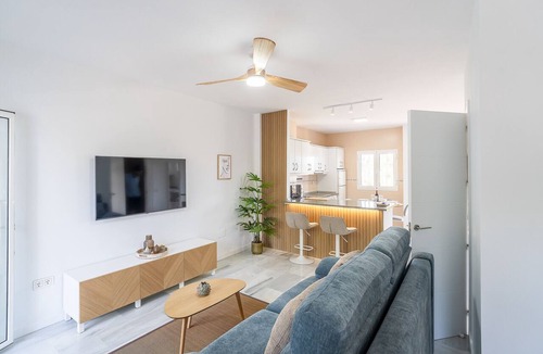 Alhaurin de la Torre Apartment | Cubo's Oasis Lauro Golf Apartment/GOLF/community pool/air conditioning/free wifi