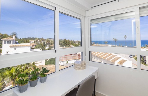 Mijas Apartment | Cubo's Studio Esmeralda Beach/free wifi/close to beach