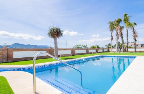 Cartama Villa | Cubo's Villa Miraflores
