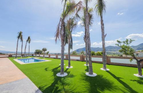 Cartama Villa | Cubo's Villa Miraflores