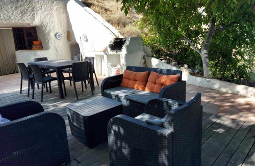 Baza House | Cueva El Guindas