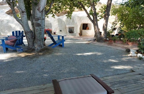 Baza House | Cueva El Guindas