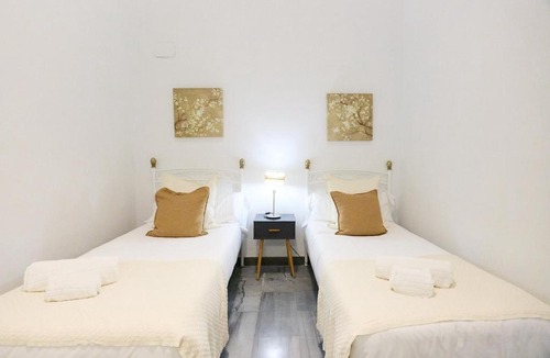 San Bartolome Apartment | Curtidores Santa Cruz by Valcambre