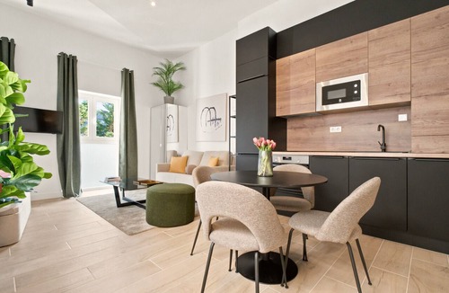 Palos de la Frontera Apartment | Delicias Luxe VI apartment in Madrid