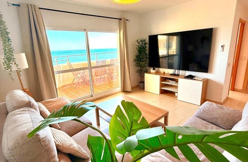 Benalmadena Costa Apartment | Deluxe Large Apartment Sea Views Benalbeach