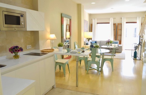 El Arenal Apartment | Deluxe Penthouse Cathedral Views, 6 people, Parking optional