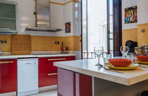 El Arenal Apartment | Deluxe Penthouse Giralda Views, 3Bd 2Bt, 7 people, Parking optional
