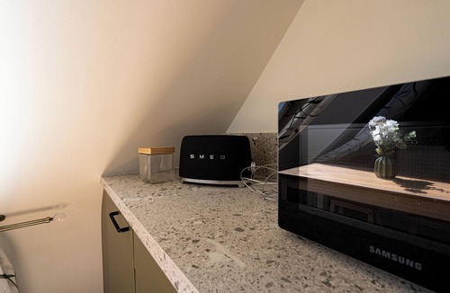 Plehedel Apartment | Description