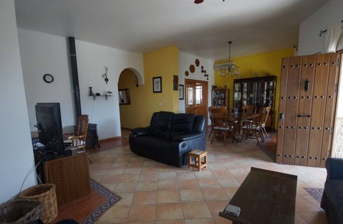 Valle de Abdalagis Villa | Detached Villa with Pool and large heated Jacuzzi, stunning Mountain Views
