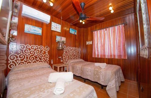 El Rompido House | Disfruta del paraíso en primera línea de playa con Kayak y Paddle Surf