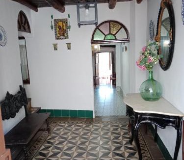 Valdelarco House | Doña Cristina