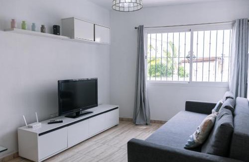 Las Lagunas Apartment | Doña Elena