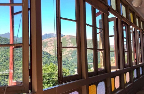 Fresnedo House | Donde Alicia - Centennial Stone House w/Garden & BBQ in Asturias