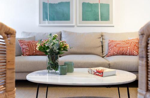 Explanada de la Estacion Apartment | Donoso Cortes & Free parking by ELE Apartments