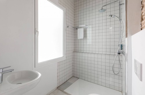 El Arenal Apartment | DUPLEX Exterior 2 bedroom - Open Space.
