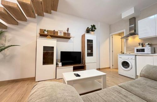 Jardin de la Abadia Apartment | Duplex Huelin II & Beach