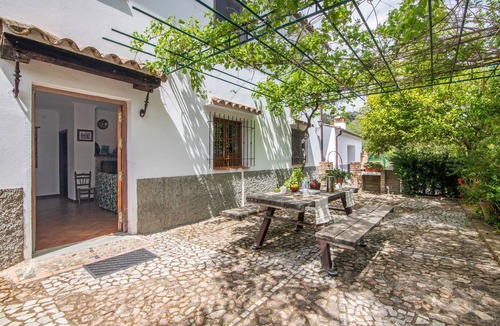 Aroche House | Eco-friendly Finca Morera with Mountain Views, Private Pool and Terrace