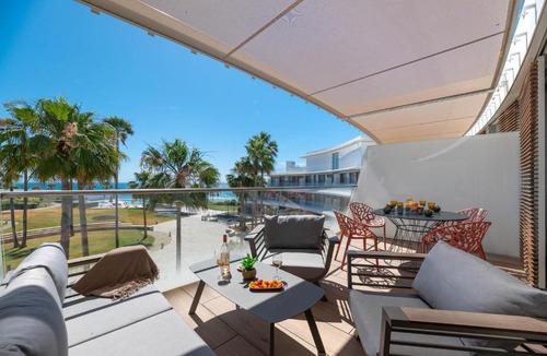 Estepona Apartment | Edge Luxury Beachfront 2BR with 3 Pools, wellness, gym