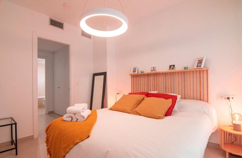 San Lorenzo Apartment | Edomus Puerta de la Barqueta