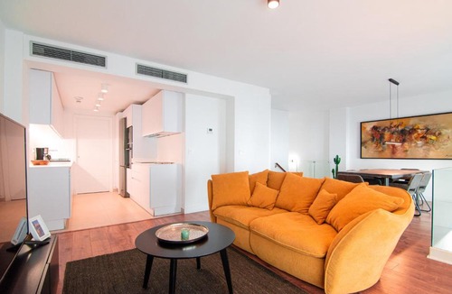 San Lorenzo Apartment | Edomus Puerta de la Barqueta