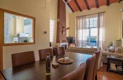 Las Jaras House | El Balcón del Lago House