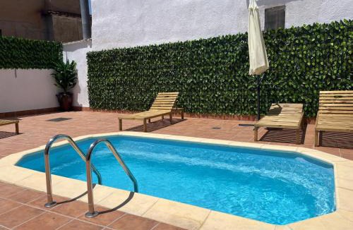 Ugijar Apartment | El Carmen - Villa Rural con Piscina Privada y Patio Andaluz