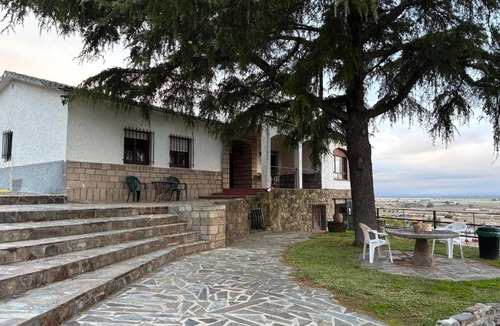 Oropesa House | El Cerro del Pinar