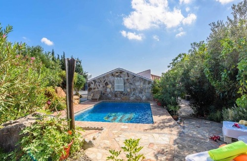 Guaro Cottage | El Chorrito Guaro by Ruralidays