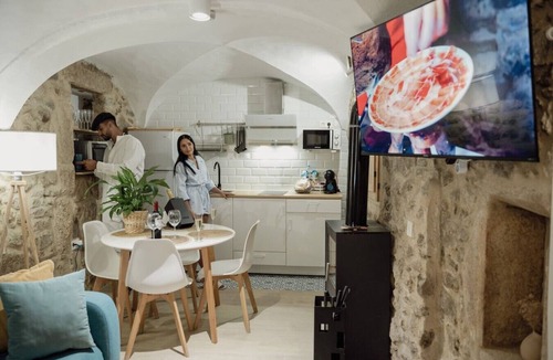 Montanchez House | El Edén, Rural House with swimming pool
