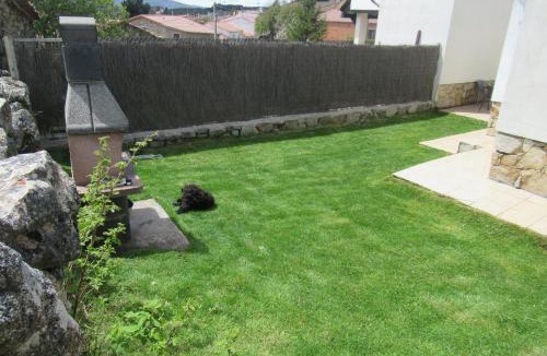 Navarredonda de Gredos House | El Huerto de Pipo