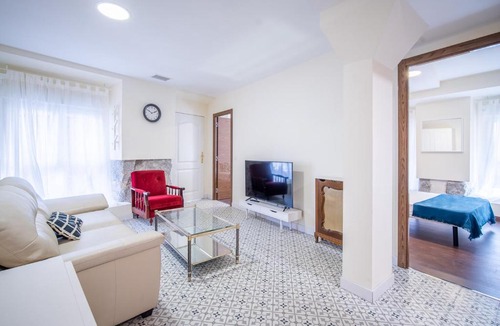 Embajadores Apartment | El Jardín del Ángel Tribulete