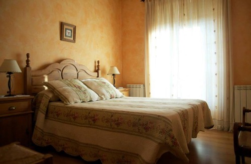 Navarredonda de Gredos House | EL MESÓN DE GREDOS