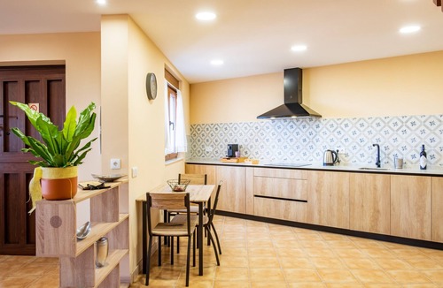 Santiz House | El Mirador de Santiz – Country House for 12, Salamanca, Mountain Views & AC
