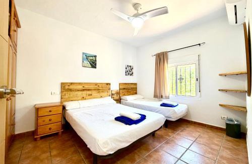 Campanillas Villa | El Naranjo del Abuelo