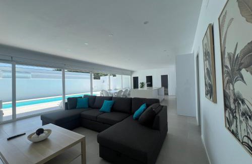 Chiclana de la Frontera Ski Chalet | El Paraíso