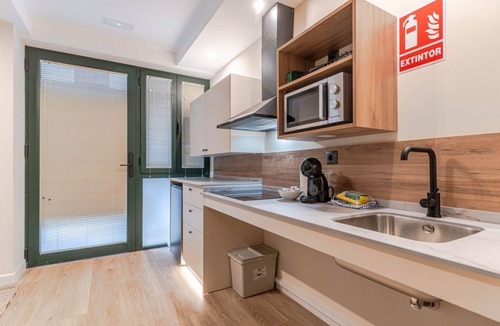 Plaza de Toros-Doctores-San Lazaro Apartment | El Partal Apartment – Modern and excellently located