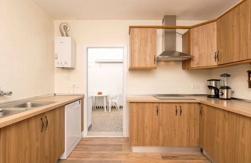 Chipiona Ski Chalet | El Paseo Del Faro - Three Bedroom Chalet, Sleeps 6