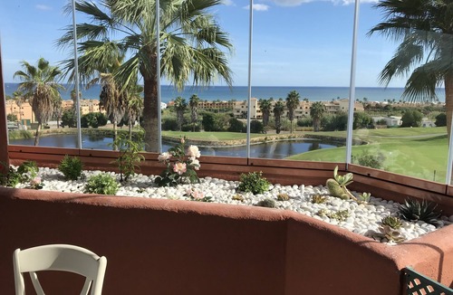 Casares Apartment | El Patio de Doña Julia Stunning front line 18th hole & full Sea views