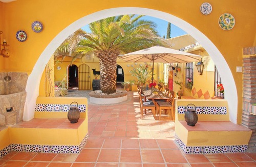 Comares House | El Patio de la Loma - heated pool - total privacy - breathtaking views